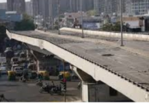 Hatkeshwar Bridge Demolition Delay: હાટકેશ્વર બ્રિજ તોડવામાં વિલંબ સામે વેપારીઓનો હલ્લાબોલ ધૂળની ડમરીઓ અને ટ્રાફિકથી ત્રસ્ત દુકાનદારોએ સજ્જડ બંધ પાળ્યો Hatkeshwar Bridge Demolition Delay