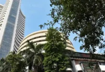 Market Crash: શેરબજારમાં ભૂકંપ, સેન્સેક્સ 600 પોઈન્ટ તૂટ્યો, રોકાણકારોમાં ફફડાટ; ક્રૂડ ઓઈલ $120ને પાર પહોંચતા બજાર ધરાશાયી Market Crash