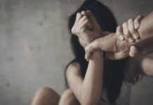 Shame on Humanity: શિક્ષણ જગત માટે કલંક ખેડામાં નરાધમ શિક્ષકે ધોરણ 5ની બાળકીઓને બચકા ભરી કરી છેડતી, ગ્રામજનોનો ભારે રોષ Shame on Humanity