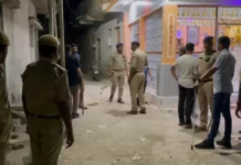 Tension in Gadhada: ગઢડામાં બે જૂથ વચ્ચે હિંસક અથડામણ પશુને માર મારવાની નજીવી બાબતે મામલો બિચક્યો, 11 સામે ફરિયાદ Tension in Gadhada