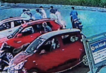 Surat Shocker: રાંદેરમાં ‘સામે જોવા’ જેવી સામાન્ય બાબતે લોહિયાળ ખેલ, બે ભાઈઓ પર જીવલેણ હુમલો Surat Shocker