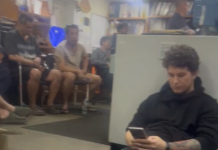 Tension at Strait of Hormuz: ઈરાની સેનાનો પંજો ગુજરાત આવી રહેલા જહાજ પર ફાયરિંગ કરી કબજો મેળવ્યો, રાજસ્થાનના વાઈસ કેપ્ટન સહિત 21 ક્રૂ મેમ્બર્સ ફસાયા Tension at Strait of Hormuz