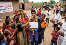 Hard Work Wins: સુવિધાઓના અભાવ વચ્ચે ખેડૂતના દીકરાએ ગાડ્યું આંતરિયાળ ગામનું નામ, સાયલાના અક્ષય કુકડીયાએ ધોરણ-10માં મેળવ્યો ગુજરાતમાં 8મો રેન્ક Hard Work Wins