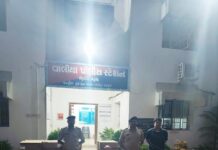 Bharuch Crackdown: ભરૂચમાં પ્રોહિબિશનની મોટી એક્શન વાલીયા પોલીસે અર્ટિગા ગાડીમાંથી ₹૧૩ લાખનો વિદેશી દારૂ ઝડપ્યો, MPનો બુટલેગર જેલભેગો! Bharuch Crackdown