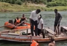 Tragic Picnic on Narmada River: કાળમુખી પિકનિક, નર્મદા નદીમાં નાહવા પડેલા બે પિતરાઈ ભાઈઓનાં ડૂબી જવાથી મોત; 15 દિવસના માસૂમ પુત્રનું મોઢું જુએ તે પહેલાં જ પિતાએ દુનિયા છોડી Tragic Picnic on Narmada River