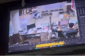 Shocking Theft In Surat Bank