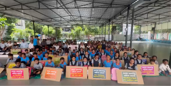 SURAT SCHOOL PROTEST