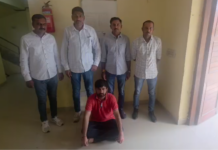 Limbdi Police Station Case: સુરેન્દ્રનગર પોલીસને મળી મોટી સફળતા, લીંબડીમાં એટ્રોસિટી કેસમાં 5 વર્ષથી ફરાર ‘મોસ્ટ વોન્ટેડ’ આરોપી આબીદખાન પઠાણ ઝબ્બે Limbdi Police Station Case