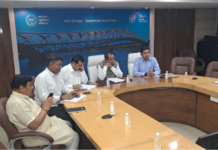 Monsoon Ready Ahmedabad: અમદાવાદ AMC ખાતે પ્રિ-મોન્સૂન એક્શન પ્લાન બેઠક યોજાઈ: ચોમાસામાં શહેરીજનોને હાલાકી ન પડે તે માટે તંત્ર સજ્જ Monsoon Ready Ahmedabad