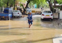 Vadodara Water Crisis: વડોદરામાં કોન્ટ્રાક્ટરની બેદરકારી, હરીનગર બ્રિજ નીચે પાણીની પાઈપલાઈન તૂટતા લાખો ગેલન પાણીનો વેડફાટ, અનેક ઘરોમાં જળ સંકટ Vadodara Water Crisis