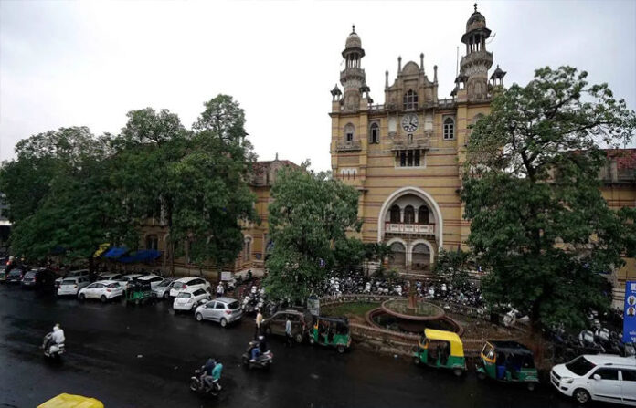 Vadodara Corporation in Action Vadodara Corporation in Action