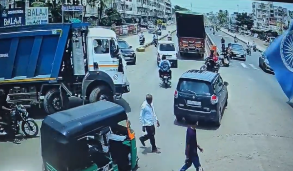 Road Accident in Kim Village