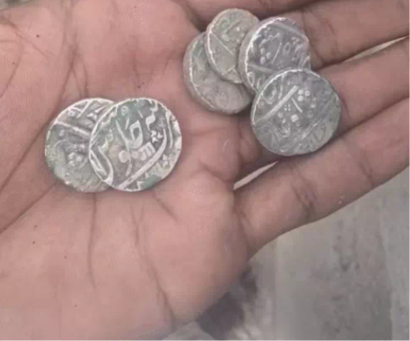 Treasure Hunt in Palanpur Treasure Hunt in Palanpur