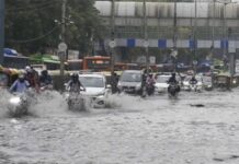 Gujarat Rain Update:ગુજરાતમાં મેઘમહેર: સિઝનનો કુલ વરસાદ ૨૪% , સુરત-નવસારીમાં આભ ફાટ્યું; માછીમારોને ૪ દિવસ દરિયો ન ખેડવા ચેતવણી