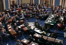 US-Iran Conflict Updates: અમેરિકી સેનેટમાં ઈરાન વિરોધી પ્રસ્તાવ ફગાવાયો, પશ્ચિમ એશિયામાં યુદ્ધના તણાવ વચ્ચે 5 મોટા અપડેટ્સ US-Iran Conflict Updates
