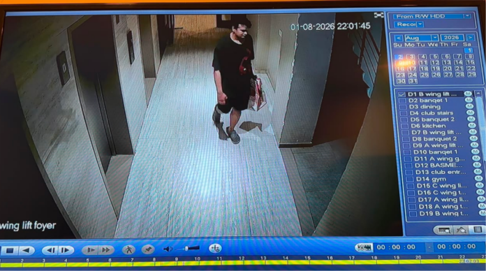Shoe Thief Terror in Vapi