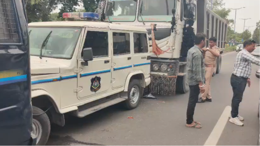 Accident Rocks Vadodara